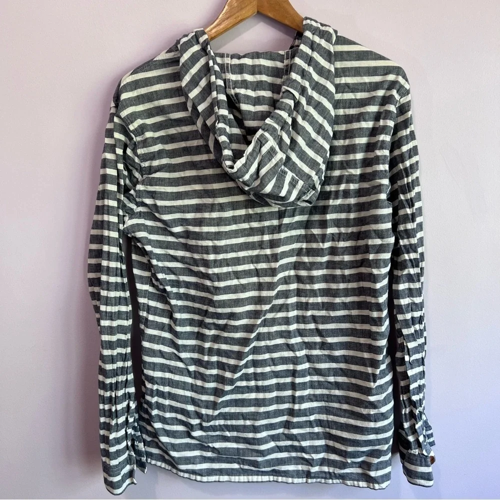 J Crew Striped Kangaroo Pocket Hooded Lightweight Shirt  Size M